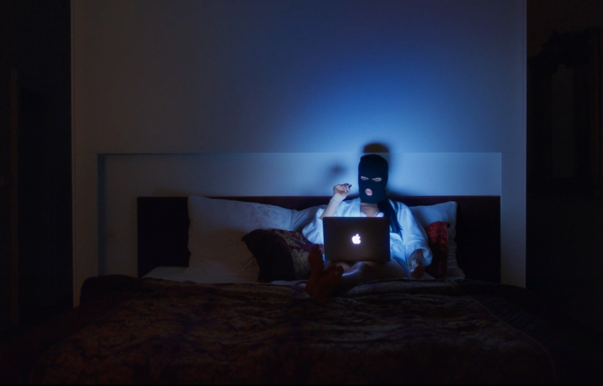 Virtuální přítelkyně