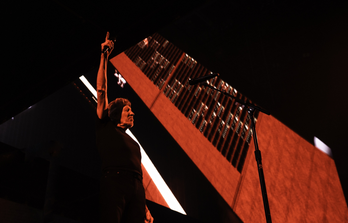 Roger Waters This Is Not A Drill: Live From Prague – The Movie